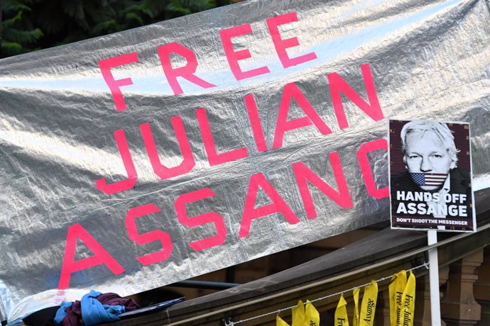 Archivo - Protesta a favor de la liberación de Julian Assange en Australia.