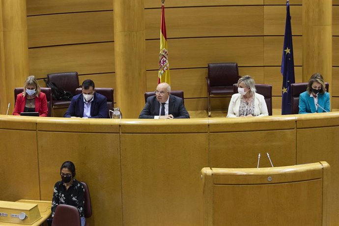 El director general de Relaciones Exteriores del Gobierno de Canarias expone ante el senado la estrategia del Gobierno sobre los ODS