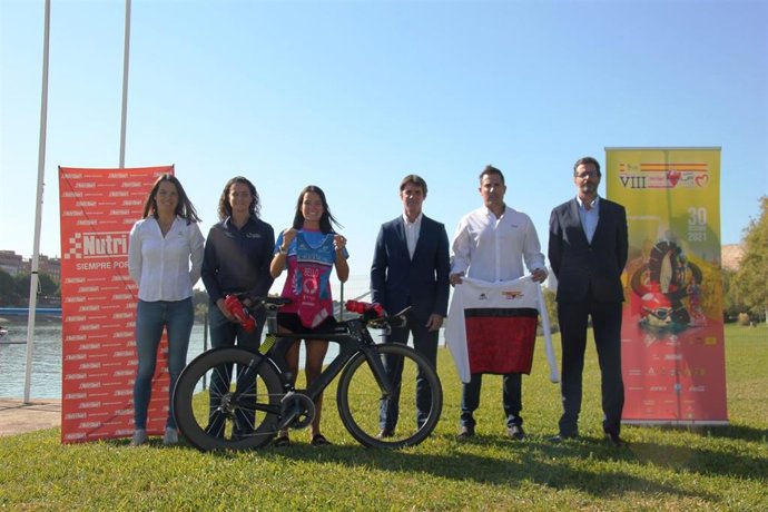 Presentación del VIII Nutrisport Half Triatlón de Sevilla by Zone3