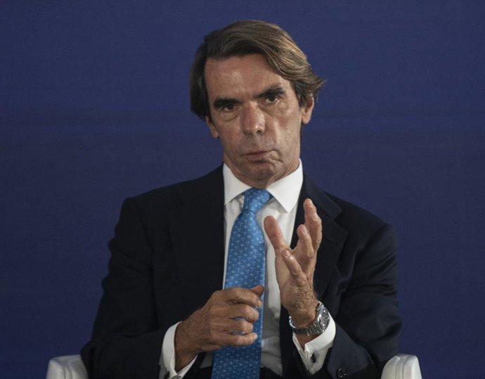 El expresidente del Gobierno José María Aznar, durante su intervención en la convención sobre 'La fortaleza de las instituciones' en el marco de la Convención Nacional del PP. A 30 de septiembre de 2021, en Sevilla (Andalucía, España). La convención nac
