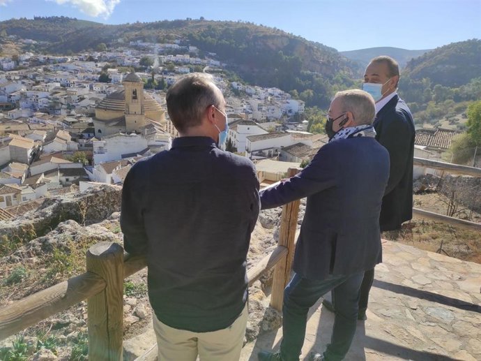 Visita de la Junta a Montefrío