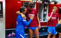Sergi ya ejerce en el Barça con charla previa al primer entrenamiento