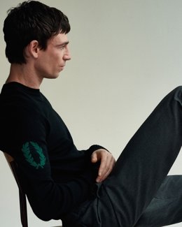 Fred Perry homenajea al esquiador Paco Fernández Ochoa en su nueva colección Reissues.