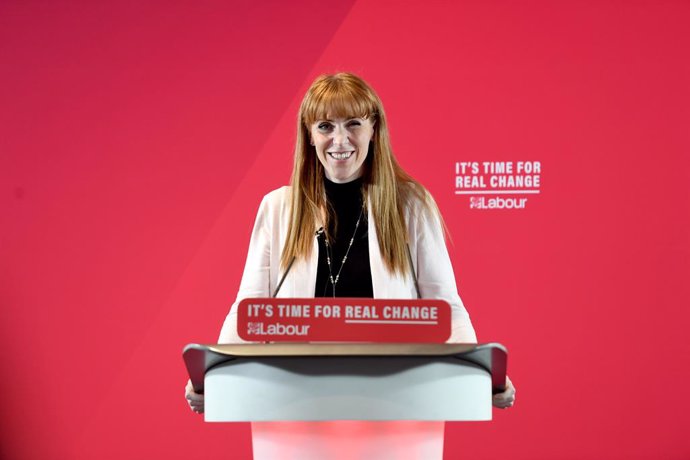 Archivo - 12 November 2019, England, Blackpool: UK Labour party shadow education secretary Angela Rayner speaks during an event as the Labour party set out their plans for education, ahead of General Election which will be held on 12 December 2019. Phot