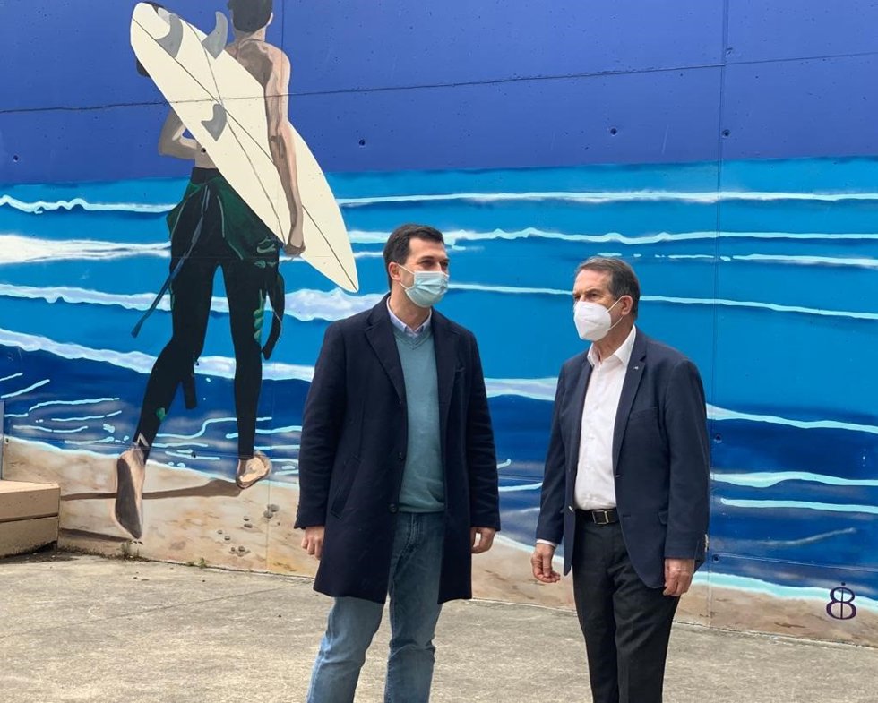 Archivo - El secretario xeral del PSdeG, Gonzalo Caballero, y el alcalde de Vigo, Abel Caballero, en un acto en Vigo el pasado sábado