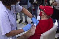 Casi 850.000 españoles han recibido ya la tercera dosis de la vacuna contra la COVID-19