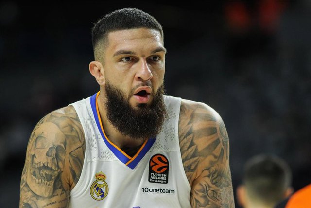 Vicent Poirier durante un partido con el Real Madrid