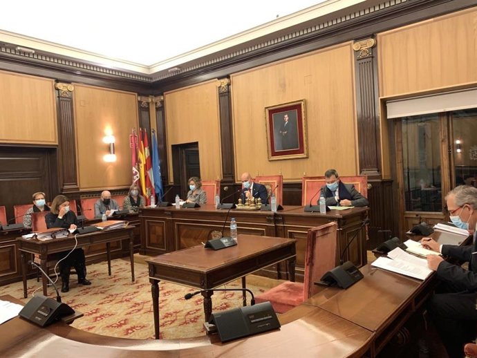 El alcalde de León, José Antonio Diez, preside la Junta de Gobierno Local.