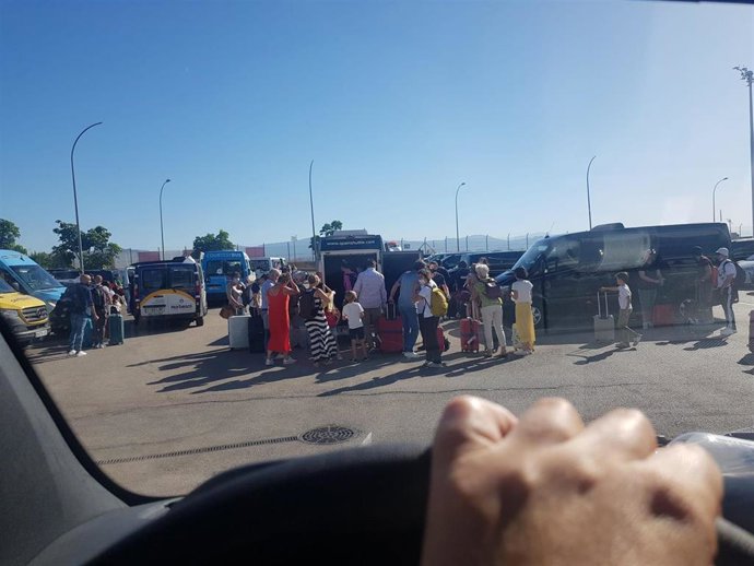 Empresas y rent a car y VTC en aeropuerto de Málaga