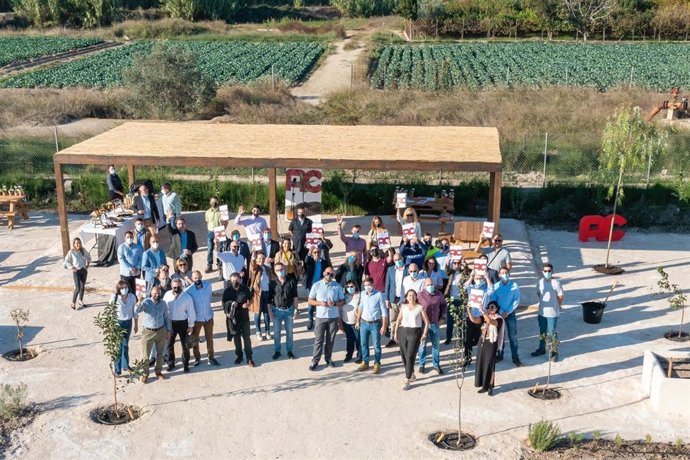 Auxiliar Conservera presenta su primera Memoria RSC