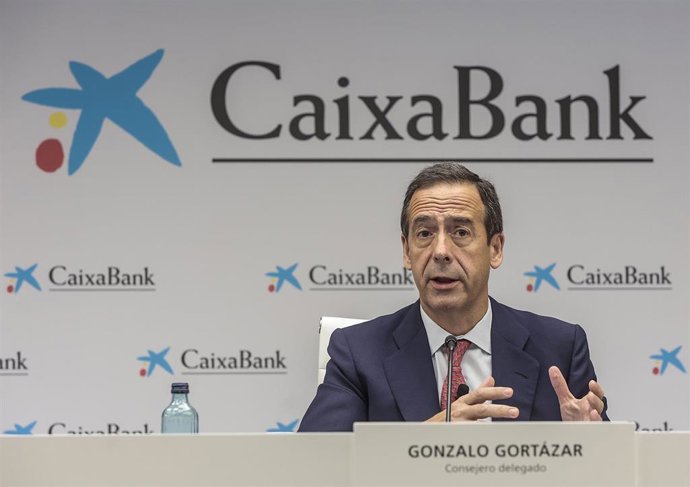 El consejero delegado de CaixaBank, Gonzalo Gortázar, en la presentación de los resultados