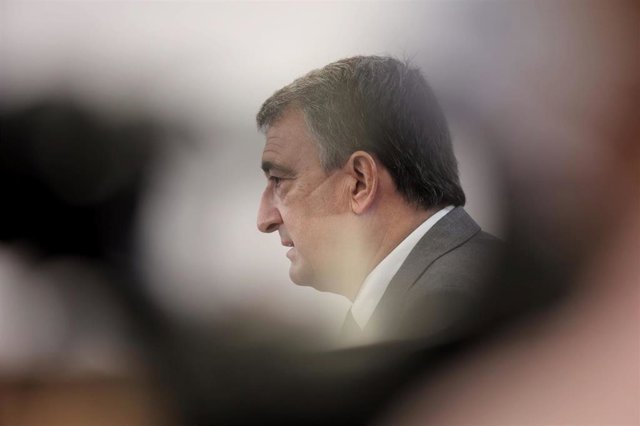 Archivo - El portavoz del PNV en el Congreso de los Diputados, Aitor Esteban, ofrece una rueda de prensa