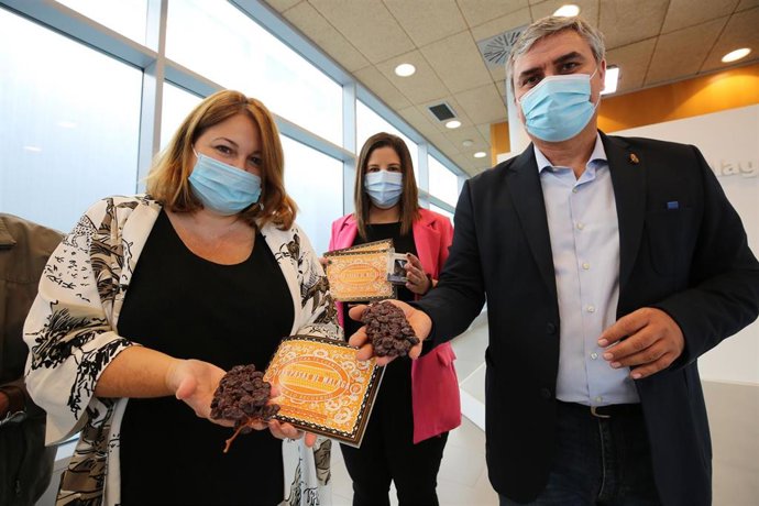 Presentación de  'Ahora te cuento, uvas pasas de Málaga, según lo recuerdo'