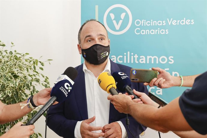 El consejero de Transición Ecológica, Lucha contra el Cambio Climático y Planificación Territorial del Gobierno de Canarias, José Antonio Valbuena