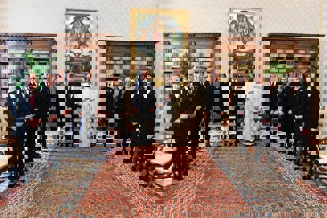 El Papa y Biden, reunidos en el Vaticano