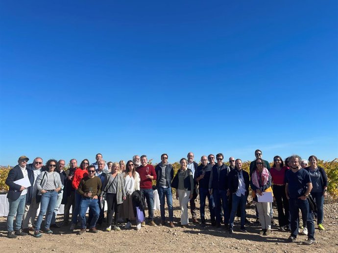 Los principales prescriptores de vino hacen parada en Rioja
