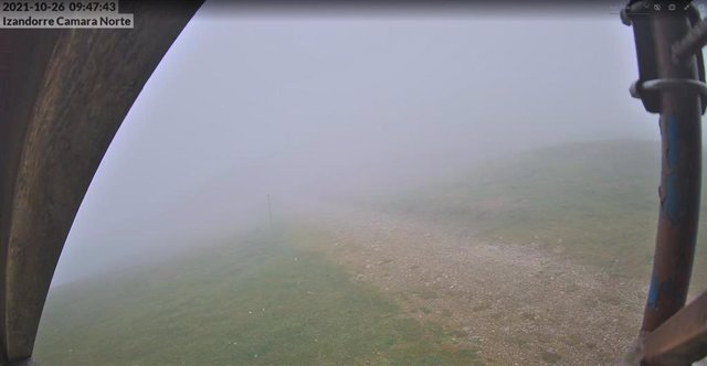 Imagen del ascenso a Izandorre tomada desde la cámara web del refugio