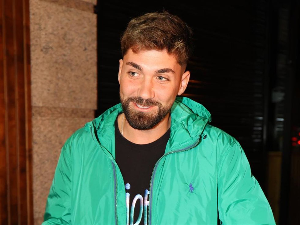 Archivo - Alejandro Albala llega a la fiesta sorpresa de cumpleaños de Rocio Flores