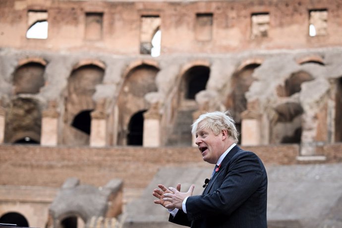 El primer ministro de Reino Unido, Boris Johnson, antes de la cumbre del G20 en Roma