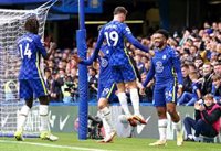 El Chelsea se desmarca en el liderato tras los pinchazos de City y Liverpool