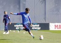 Simeone cita al canterano Carlos Martín para el partido ante el Betis