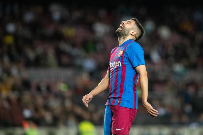 Jordi Alba lamenta una ocasión perdida en el Barcelona-Alavés