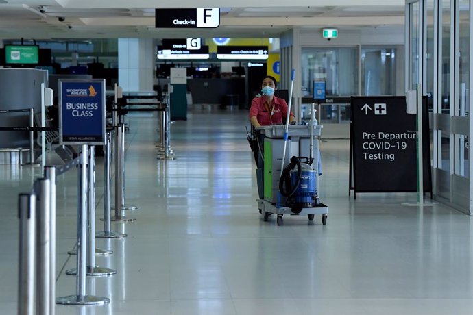 General view of the Sydney International Airport in Sydney, Friday, October 15, 2021. Fully vaccinated international travellers will be free to visit NSW from November without needing to quarantine but the move could put the brakes on the resumption of 