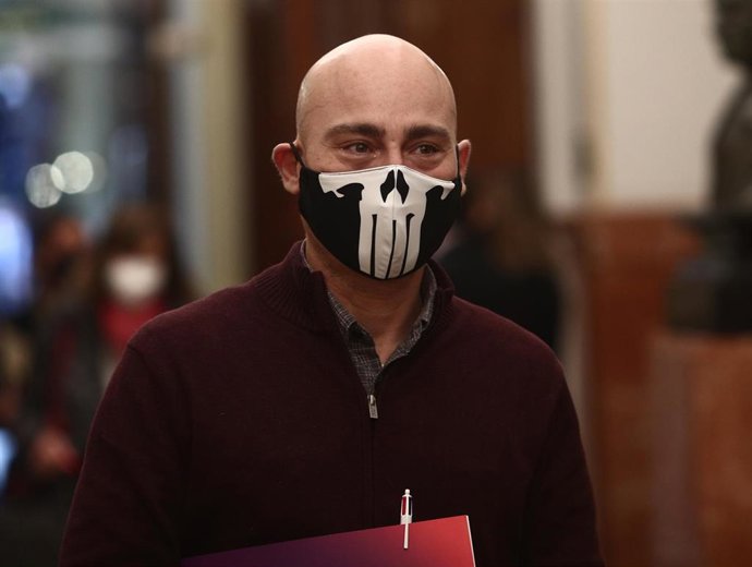 Archivo - El diputado de Unidas Podemos, Txema Guijarro