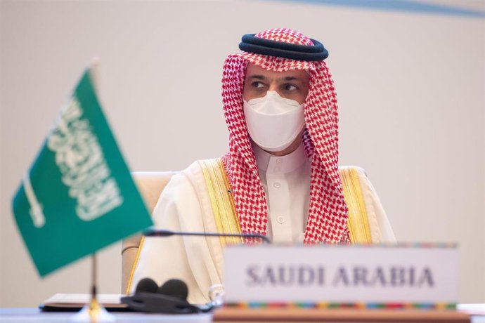 Archivo - El ministro de Exteriores saudí, Faisal bin Farhan Al Saud 
