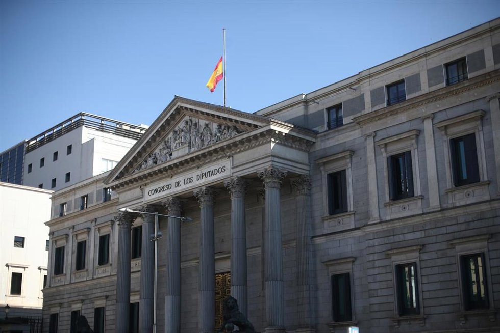 Archivo - Fachada del Congreso de los Diputados 
