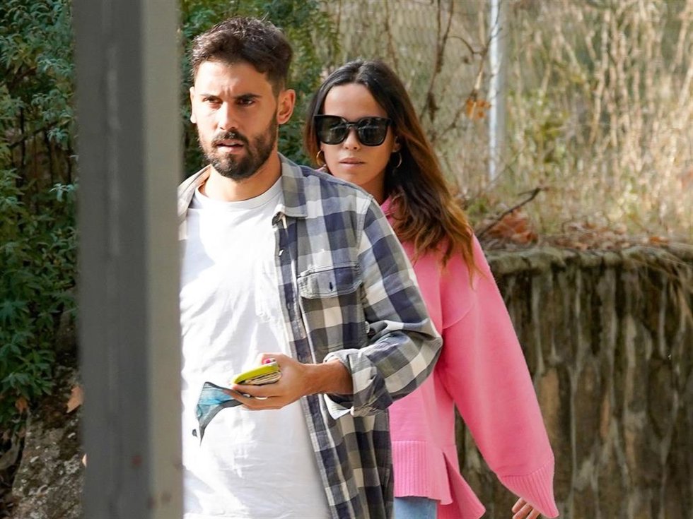 Gloria Camila y David están buscando casa para mudarse