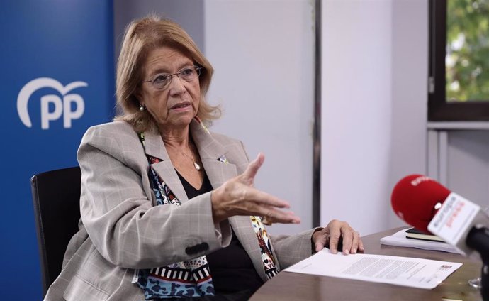 La vicesecretaria de Sectorial del PP, Elvira Rodríguez, durante una entrevista para Europa Press en su despacho de Génova, a 29 de octubre de 2021, en Madrid, (España).