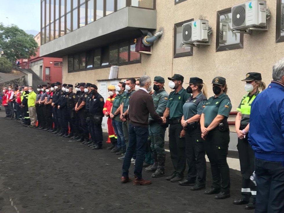 El ministro de Interior, Fernando Grande-Marlaska, durante su visita a la isla de La Palma