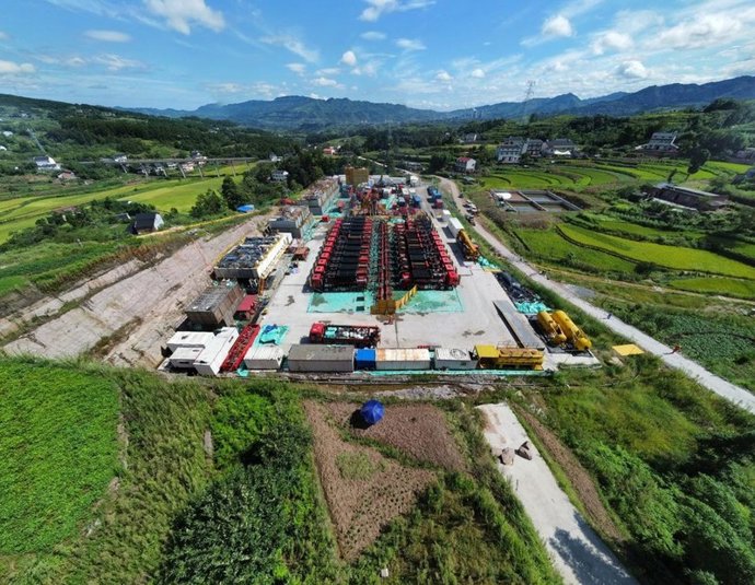 Sinopec's Ultradeep Prospecting Well to Produce 400,000 Cubic Meters of Shale Gas Daily.