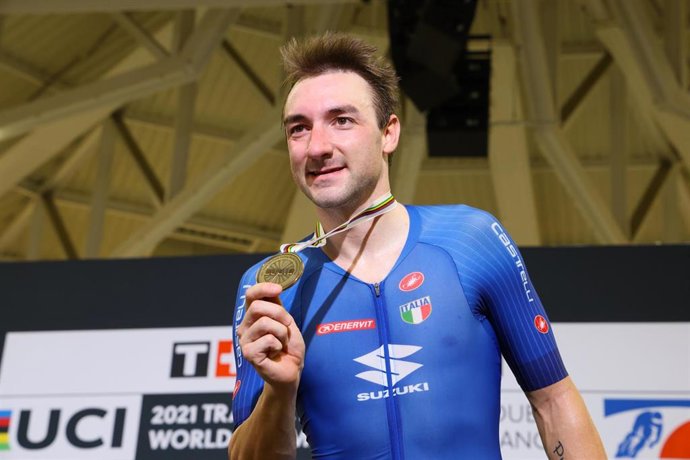 Italian Elia VIVIANI medaille bronze Omnium man during the Tissot UCI Track Cycling World Championships 2021 on October 23, 2021 at Stab Vélodrome in Roubaix, France - Photo Laurent Sanson / LS Medianord / DPPI