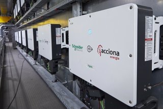 Instalación de Schneider Electric y Acciona Energía