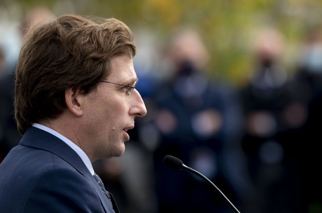 El alcalde de Madrid, José Luis Martínez-Almeida, presenta la nueva imagen y maquinaria de los servicios de limpieza y zonas verdes correspondiente a los contratos que están en funcionamiento 