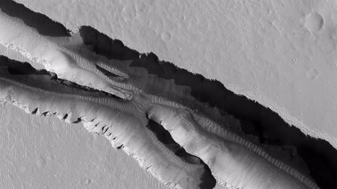 Se cree que los marsquakes de alta frecuencia podrían originarse en la región de Cerberus Fossae de Marte. Los nuevos resultados muestran que es probable que estos terremotos aparezcan y desaparezcan estacionalmente.