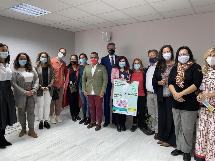 Presentación de la campaña 'Contigo hasta la Luna'.