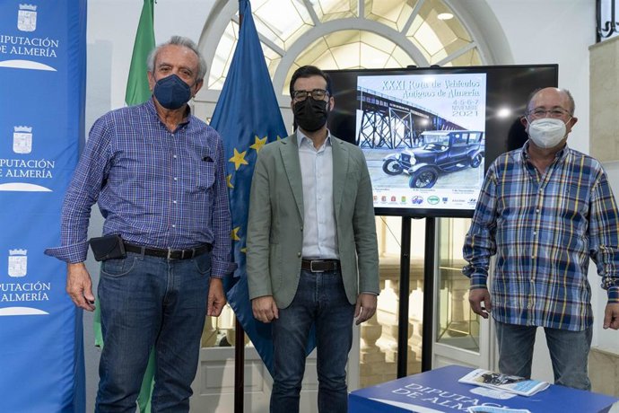 Presentación de la XXXI Ruta de Vehículos Antiguos de Almería