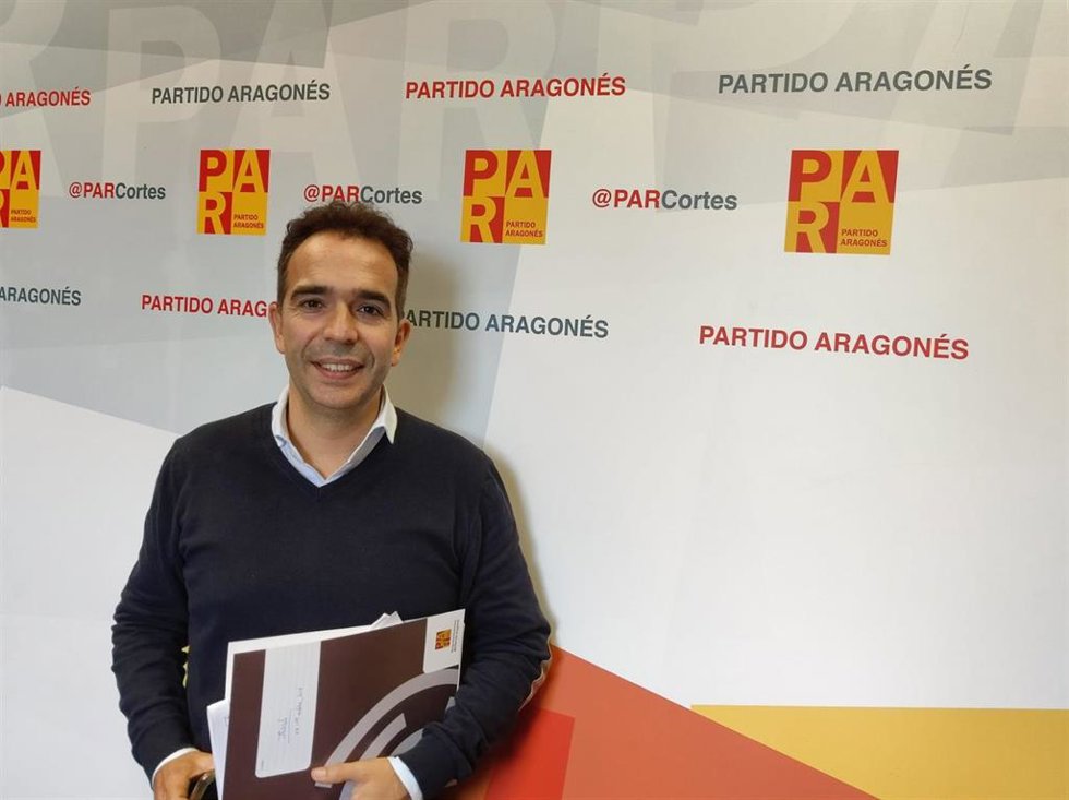 El portavoz del PAR en las Cortes de Aragón, Jesús Guerrero