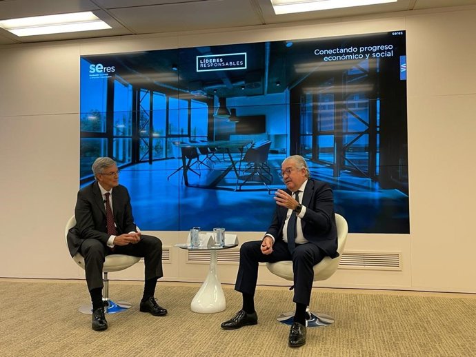 Fernando Ruiz, presidente de la Fundación SERES y José Bogas, consejero delegado de Endesa, en LíderesResponsables de Fundación SERES