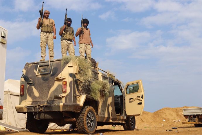 Soldados de las fuerzas gubernamentales de Yemen (imagen de archivo)