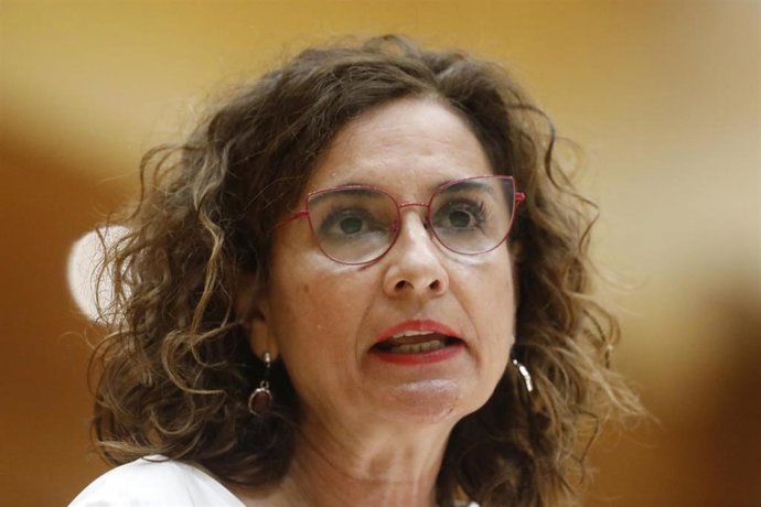 Archivo - La ministra de Hacienda y Función Pública, María Jesús Montero.