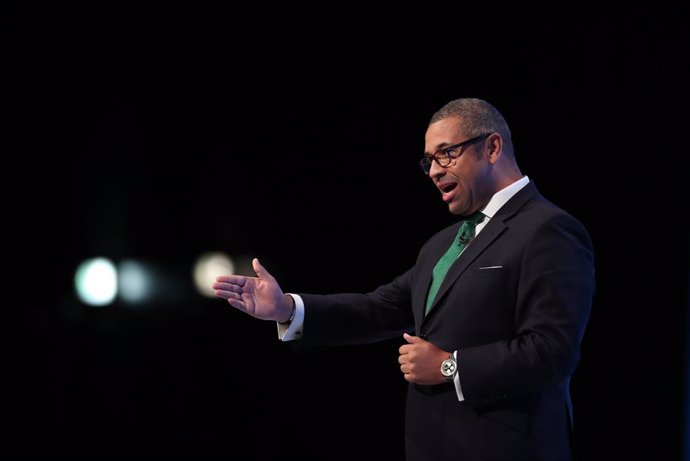 Archivo - 29 September 2019, England, Manchester: UK Conservative Party Chairman James Cleverly speaks during the Conservative Party Conference at the Manchester Convention Centre. Photo: Danny Lawson/PA Wire/dpa