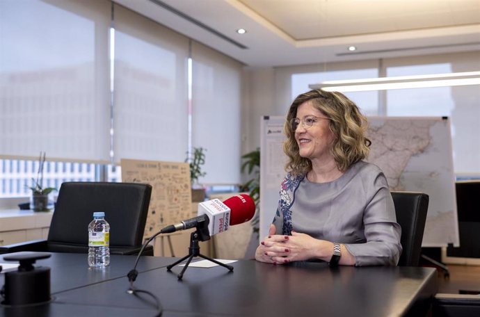 La presidenta de Adif, María Luisa Domínguez, durante una entrevista para Europa Press