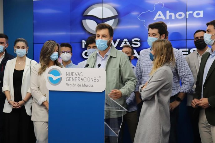 El presidente de NNGG Región de Murcia, Antonio Landáburu,