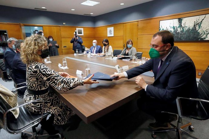 Primera reunión sobre los presupuestos para 2022 entre el Gobierno del Principado y Ciudadanos