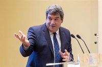 El Gobierno propone subir las cotizaciones para recuperar la 'hucha de la pensiones'