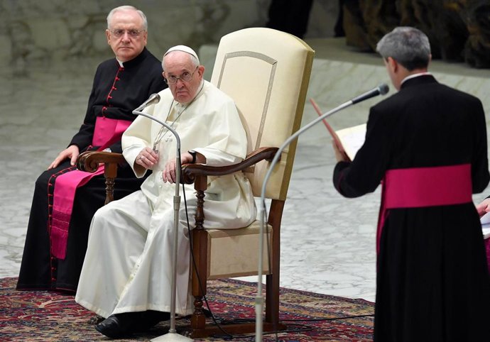 03 November 2021, Vatican, Vatican City: Pope Francis (C) delivers a speech during his Wednesday General Audience at the Paul VI Hall. Photo: Ettore Ferrari/ANSA via ZUMA Press/dpa